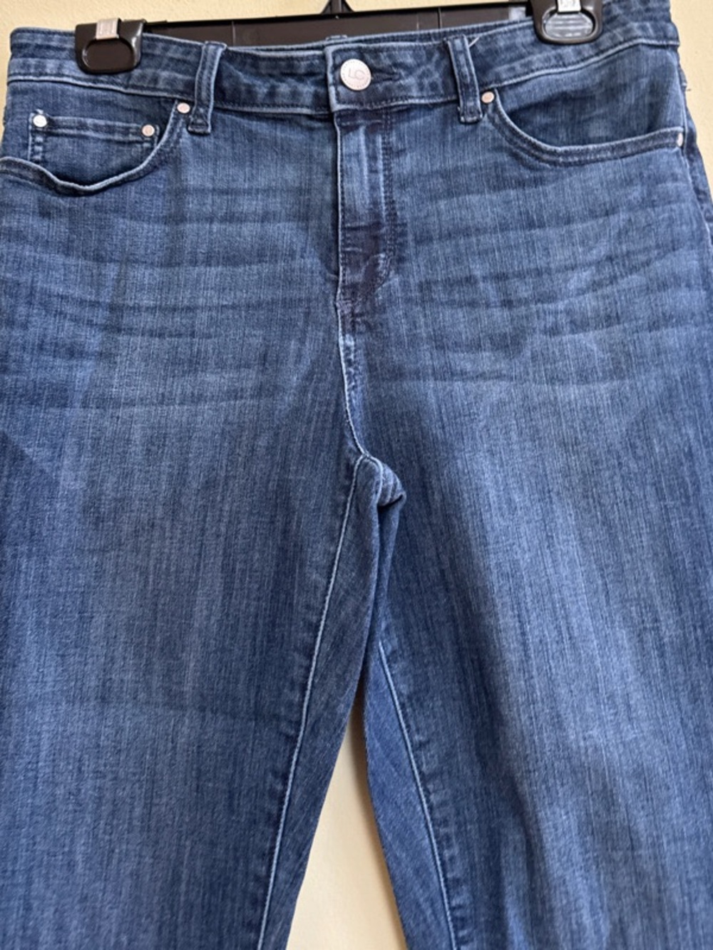Skinny Capri Jeans - Picture 4 of 6